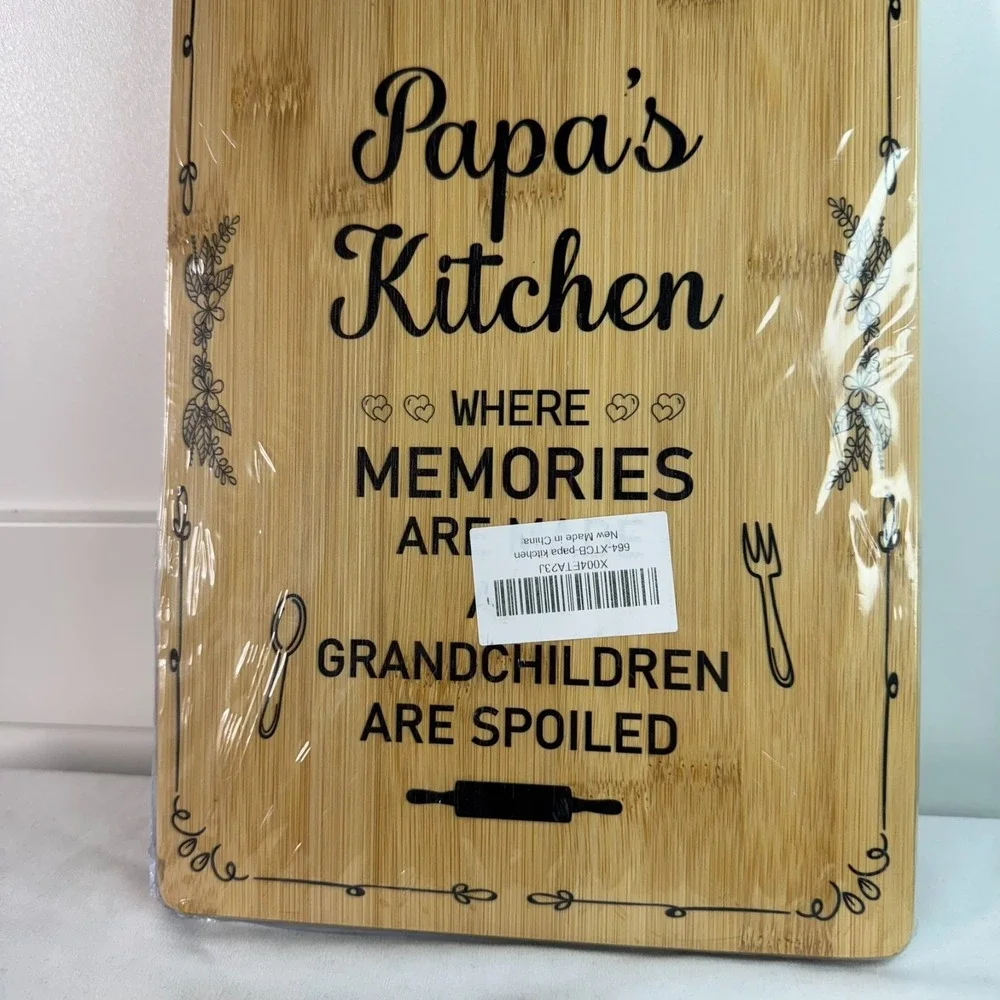 Bamboo Cutting Board Papa's Kitchen Where Grandkids are Spoiled New 11.8